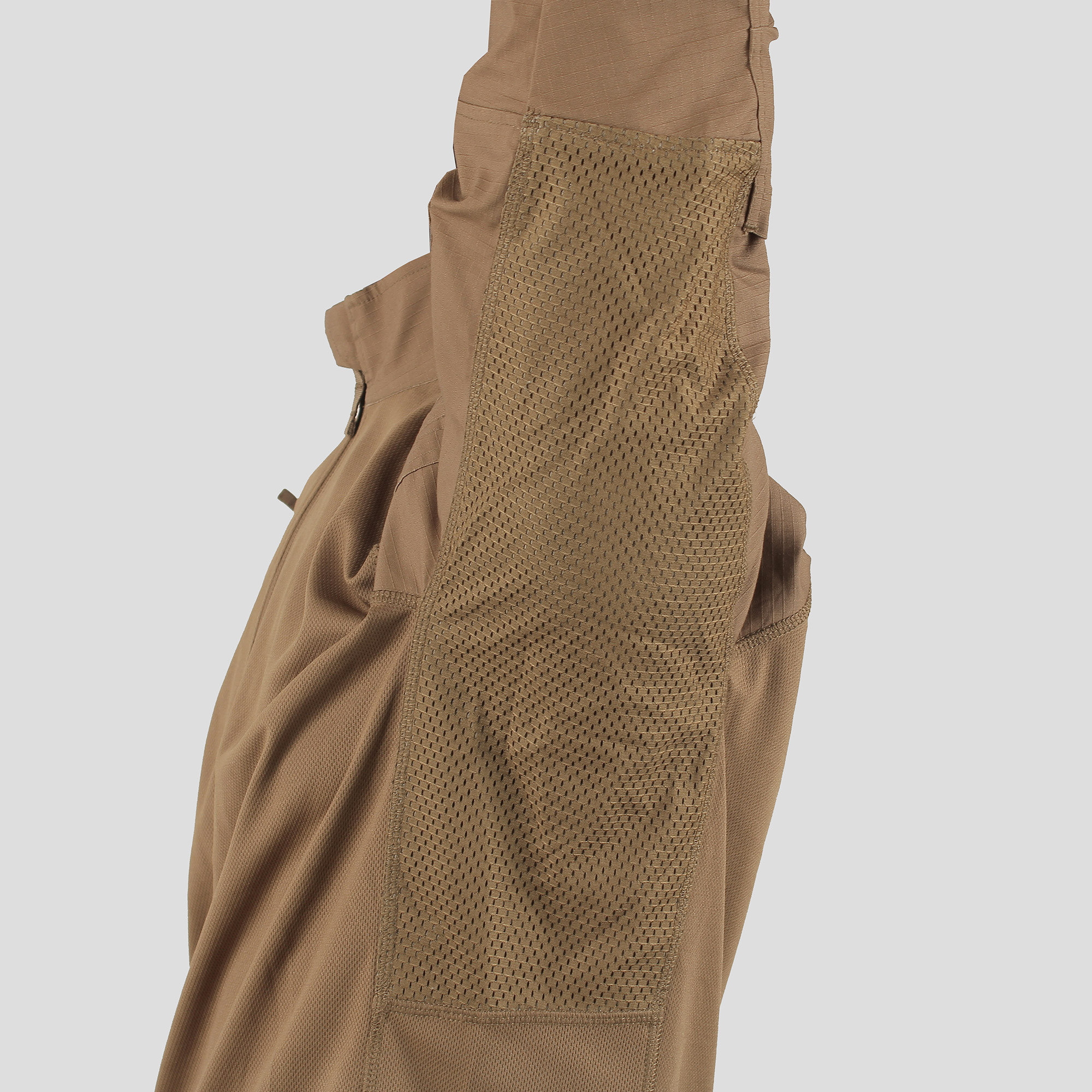 Chemise de combat