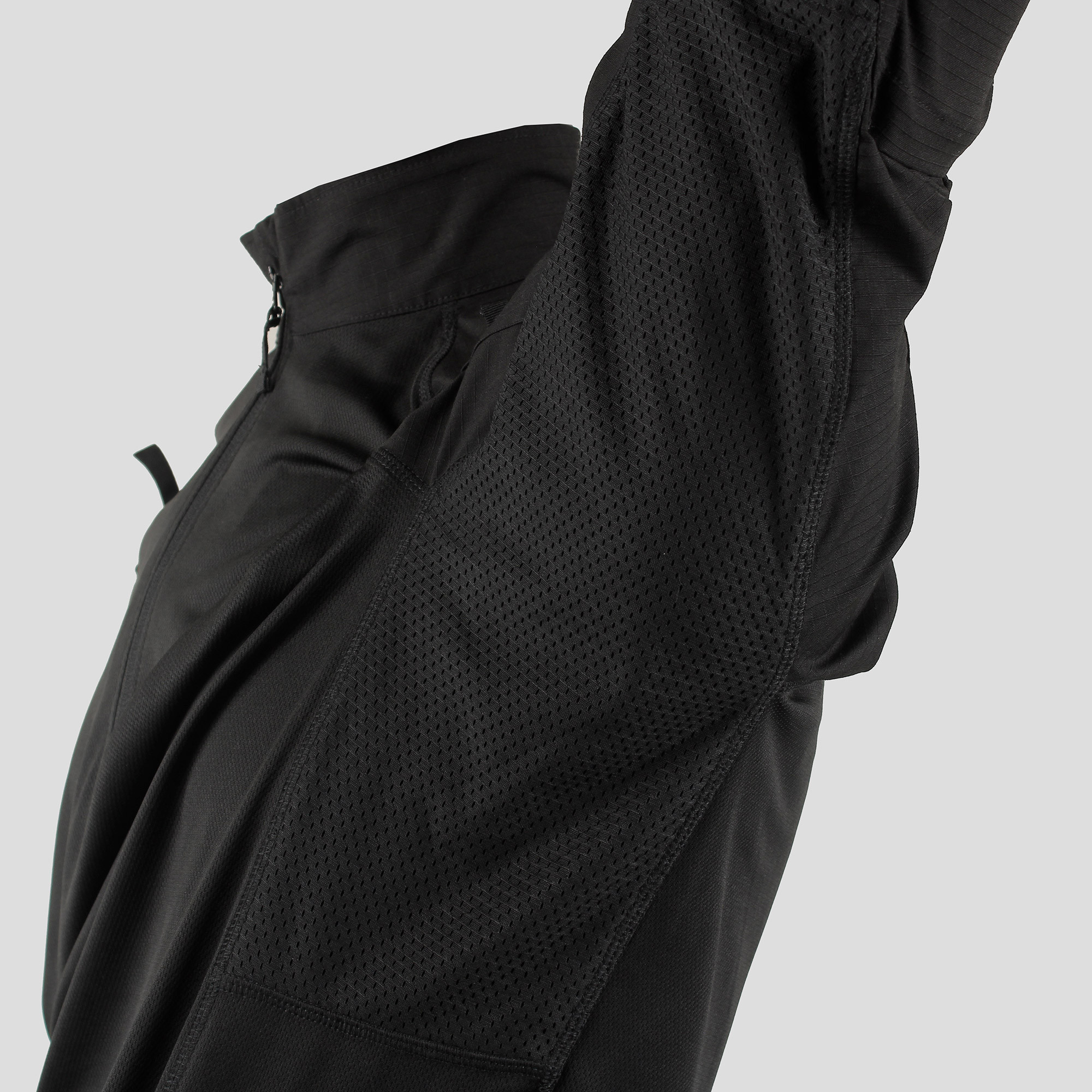 Chemise de combat